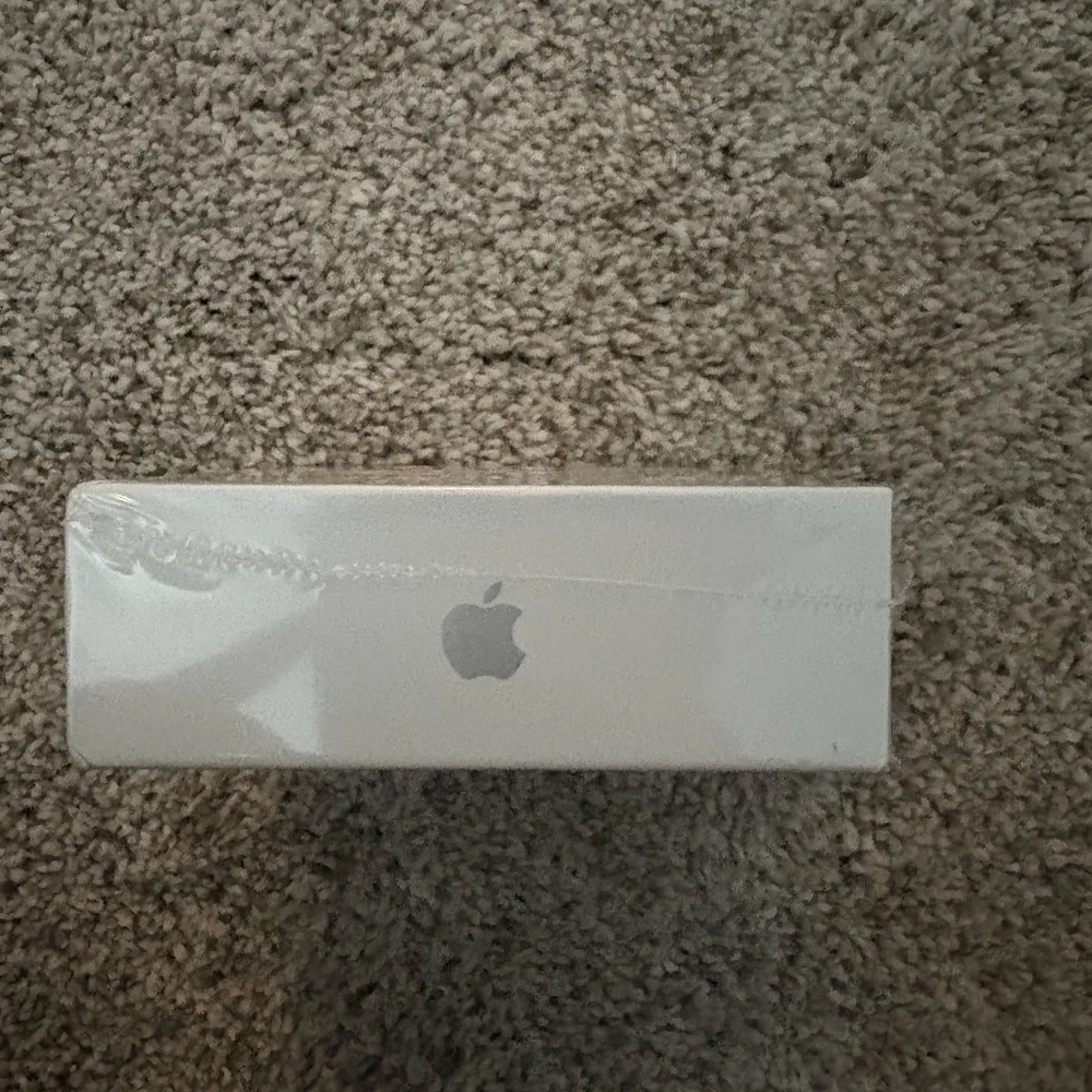 Apple AirPods Wireless Earbuds